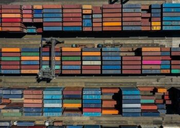 تركيا تهدف لتجاوز عتبة 2 مليار دولار في صادراتها إلى سوريا