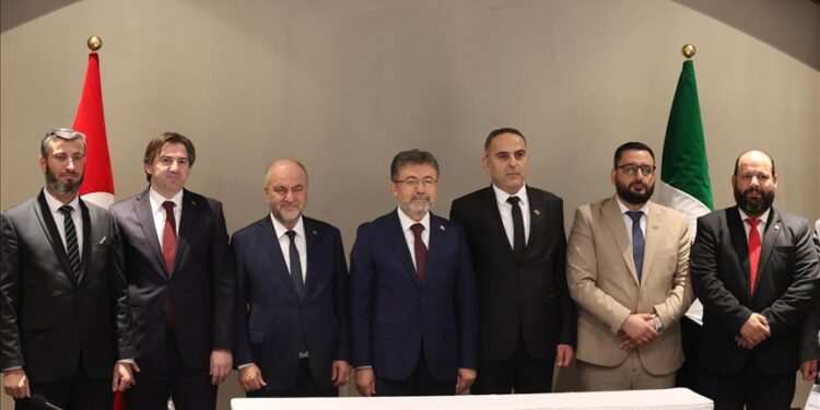دمشق.. توقيع مذكرة نوايا لتعزيز التعاون الزراعي بين تركيا وسوريا