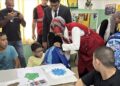 وفد من الهلال الأحمر التركي يزور الضفة الغربية