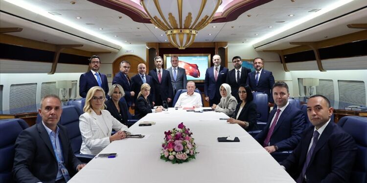 أردوغان: يستحيل إسكات صوت فلسطين