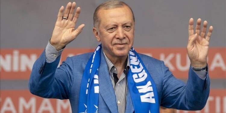 الرئيس أردوغان: وفرنا منازل لثلثي المتضررين في مناطق الزلزال