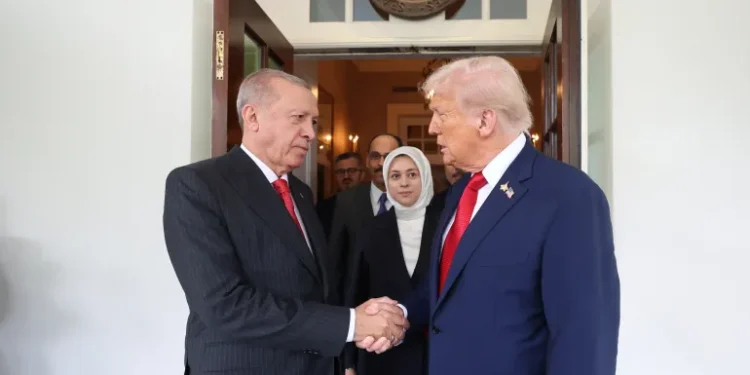 كيف تحولت نظرة ترامب لتركيا من المواجهة إلى الشراكة؟