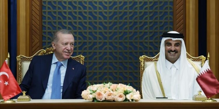 علاقات تاريخية.. احتفاء قطر بزيارة الرئيس أردوغان للدوحة