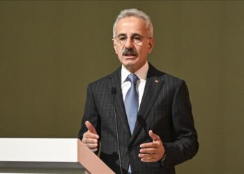 أورال أوغلو: تركيا تعتبر من أهم شركاء "الممر الأوسط"