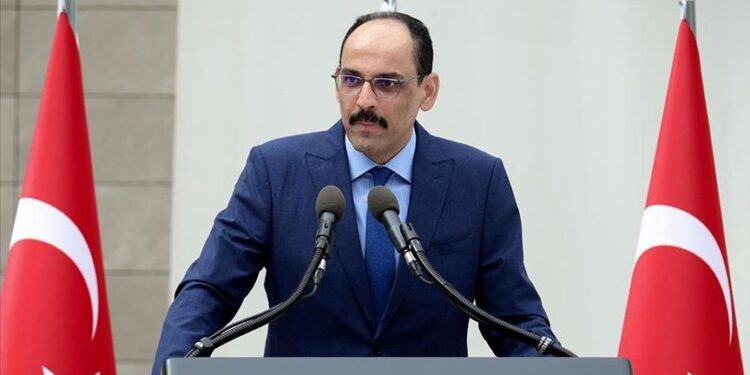 رئيس مخابرات تركيا يزور مصر للمشاركة في مفاوضات وقف إطلاق النار بغزة