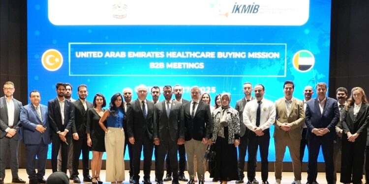 إسطنبول تحتضن لقاء لممثلي قطاع الصحة في تركيا والإمارات