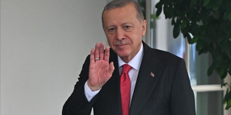 أردوغان يشارك الثلاثاء في قمة "الدول التركية" بأذربيجان