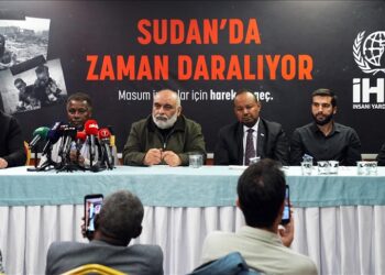 "الإغاثة الإنسانية" التركية تطلق نداءً لدعم متضرري الصراع بالسودان