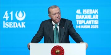 أردوغان: حماس ملتزمة باتفاق وقف النار وإسرائيل تواصل القتل بغزة والضفة