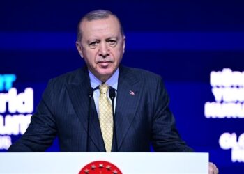 أردوغان يحذر من ترويج منصات رقمية للعلاقات المنحرفة