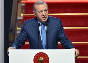 أردوغان: إسرائيل تنتهك وقف النار وحماس تحافظ عليه رغم الاستفزازات