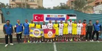 غزة.. مباراة رمزية تجسد ديربي إسطنبول لإحياء الرياضة بعد الإبادة