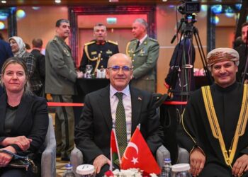 تركيا: مستعدون لمشاركة خبراتنا في مشاريع "رؤية عمان 2040"