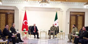 دمشق.. وزير الدفاع التركي يلتقي نظيره السوري