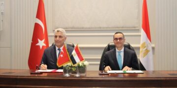 تركيا ومصر تؤكدان على بلوغ حجم التجارة الثنائية 15 مليار دولار