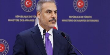 فيدان يهنئ الشعب السوري بـ"عيد التحرير"