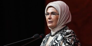 أمينة أردوغان: ألم المهجرين في فلسطين يعمق بحث العالم عن العدالة