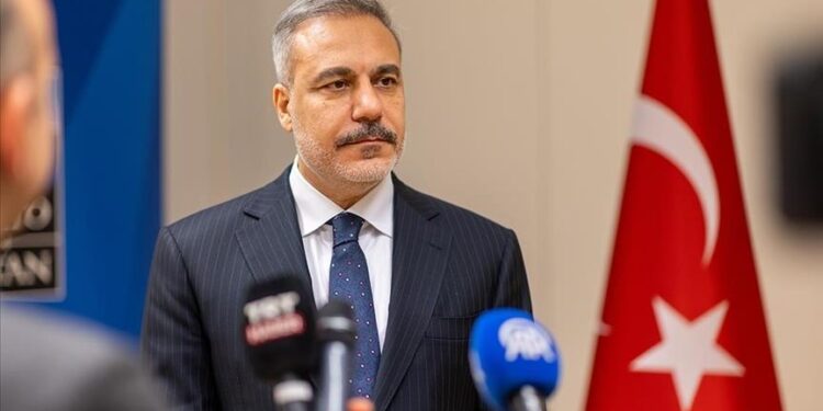 فيدان: بقاء روسيا وأوكرانيا على طاولة المفاوضات أمرٌ بالغ الأهمية