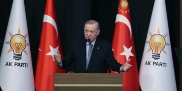 أردوغان يقدم تعازيه لليبيا بمصرع رئيس الأركان ورفاقه