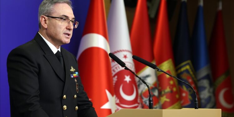 الدفاع التركية: تأمين مجالنا الجوي جارٍ على مدار الساعة