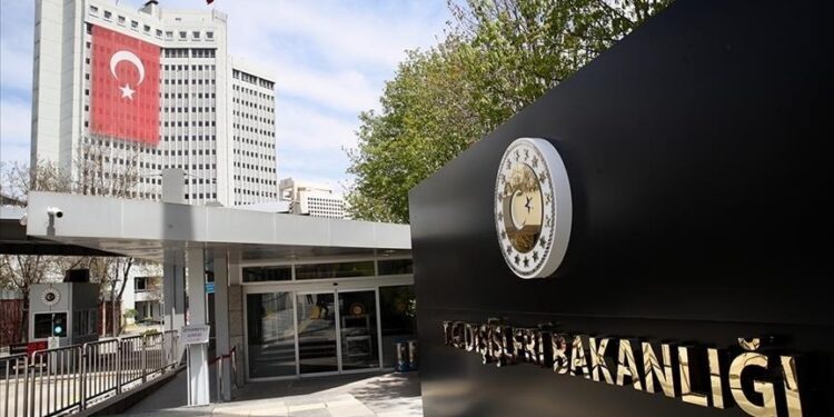 الخارجية التركية تدين الهجوم الإرهابي على قوات سورية وأمريكية قرب تدمر السورية