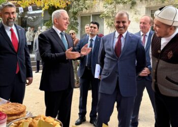 الأردن.. معهد يونس إمره يحتفل بـ"اليوم العالمي لعائلة اللغة التركية"