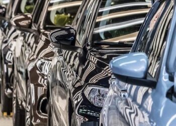 تركيا تسجّل أكثر من 370 ألف سيارة كهربائية بنمو سنوي يتجاوز 100 بالمئة