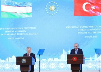 رئيس أوزبكستان: تركيا تتحول لأحد مراكز القوة الجيوسياسية الجديدة