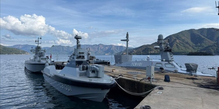 زورق "أولاق".. تركيا تنقل خبرتها في المسيرات من السماء إلى البحر