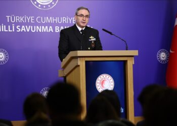 أنقرة: سندعم سوريا إذا قررت اتخاذ مبادرة من أجل وحدتها