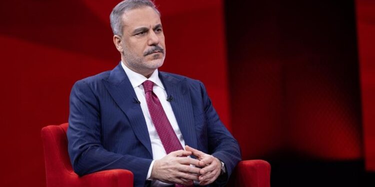 فيدان: ثمة طلب بتمديد الهدنة بين الحكومة السورية وتنظيم "قسد"