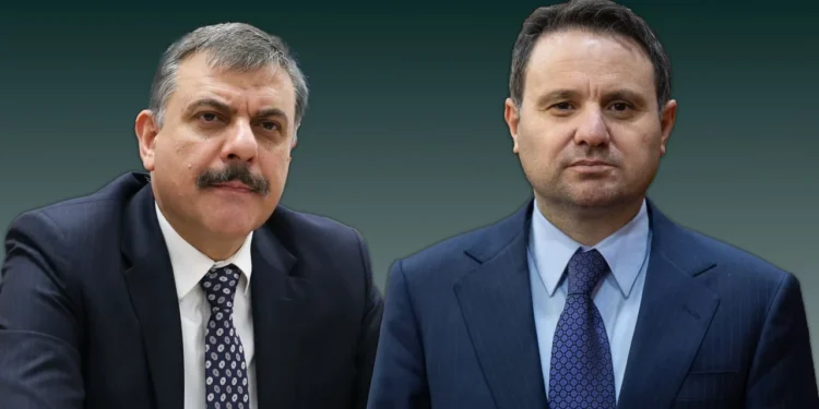 الرئيس أردوغان يعين وزيرَي داخلية وعدل جديدين في تعديل محدود