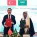 تركيا والسعودية توقعان اتفاقية استثمار في الطاقة الشمسية بـ2 مليار دولار