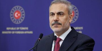 فيدان يبحث تطورات إيران مع نظرائه في دول عربية وإسلامية