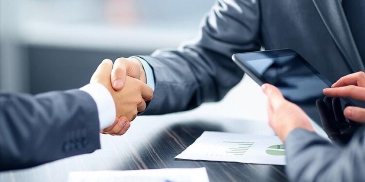 تركيا تستقطب استثمارات مباشرة بأكثر من 13 مليار دولار في 2025