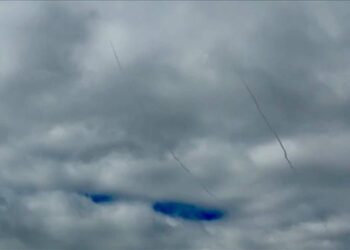 الكويت.. الجيش يعمل على اعتراض صواريخ ومسيرات