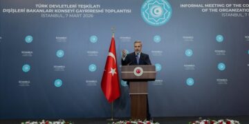 فيدان: الهجمات على دول الخليج تهدد المدنيين وتزيد خطر اتساع الحرب