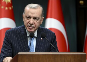 أردوغان يهنئ العالم الإسلامي بليلة القدر