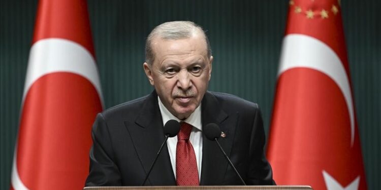 أردوغان يكشف مساهمة "صفر نفايات" بـ8 مليارات دولار في اقتصاد تركيا
