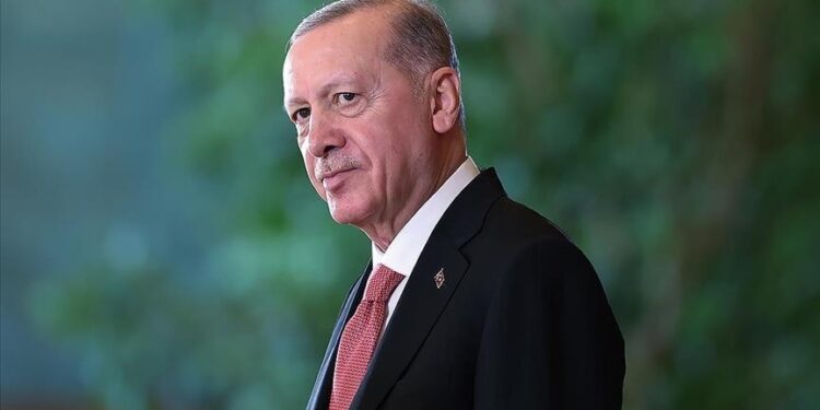 أردوغان: نأمل أن يجلب نوروز السلام وينهي الصراعات الإقليمية
