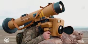 "كاراوك".. سلاح تركي مضاد للدروع يجتاز اختبارات بإصابات دقيقة