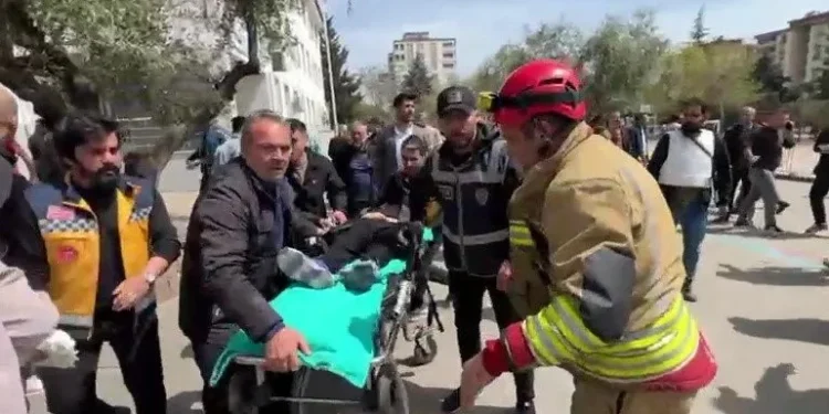 تركيا.. ما الذي يقف وراء حادثتي العنف المدرسي؟