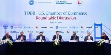 نائب أردوغان: الشراكة مع واشنطن توفر أساسا متينا للتعاون الاقتصادي