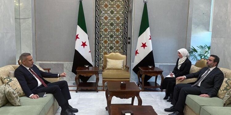 فيدان يلتقي الشيباني في دمشق