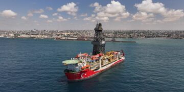 سفينة تشاغري باي التركية تصل الى الصومال بمهمة تنقيب عن الطاقة