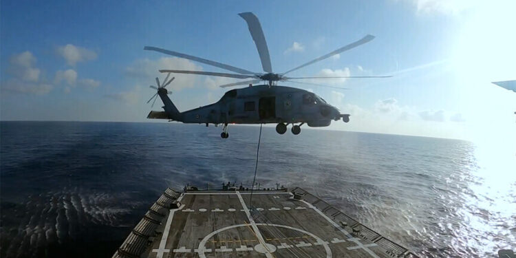 الدفاع التركية تنشر مشاهد من المرحلة البحرية لمناورات عسكرية بليبيا