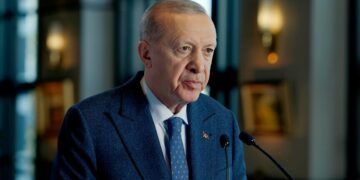 الرئيس أردوغان يحيي الذكرى الـ111 لمعارك تشاناق قلعة