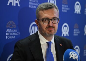 دوران: حراك دبلوماسي مكثف للرئيس أردوغان خلال منتدى أنطاليا