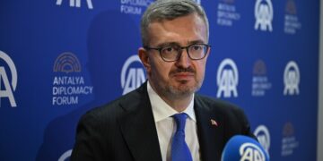 دوران: حراك دبلوماسي مكثف للرئيس أردوغان خلال منتدى أنطاليا