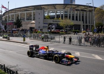 سباقات "فورمولا 1" تعود إلى إسطنبول لأول مرة منذ 6 سنوات